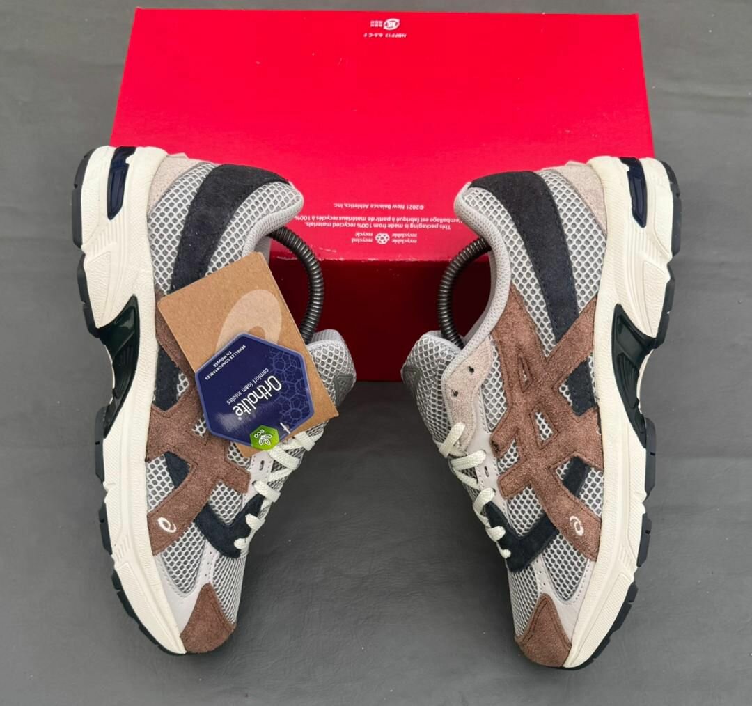 Asics avec son carton