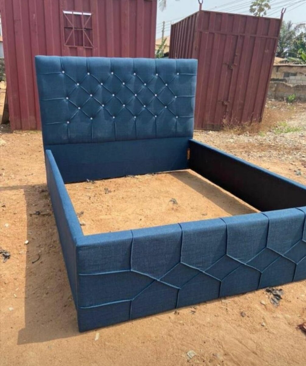 Bedframe for sale