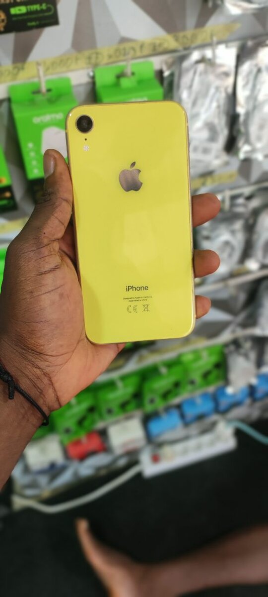 iPhone XR
