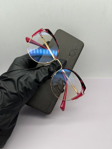 Lunettes anti-lumière bleue élégantes