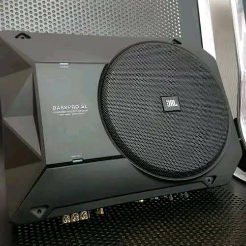 JBL BASSPRO SL