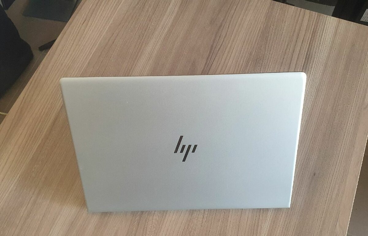 HP EliteBook 830 G6 core i5