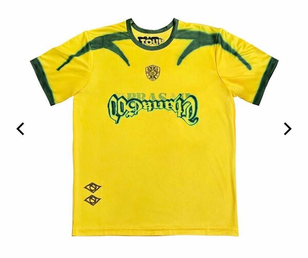 T-shirt jaune graphique rétro