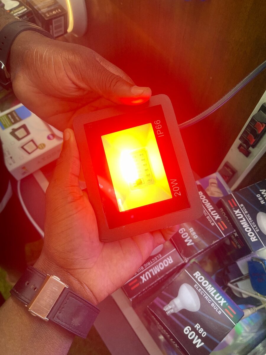 Projecteur multi couleur