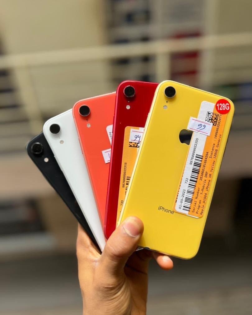 IPHONE XR 64GB CASI NEUF