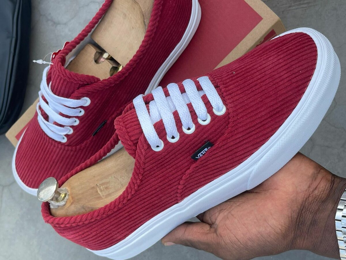 Vans Sneakers en Velours Rouge