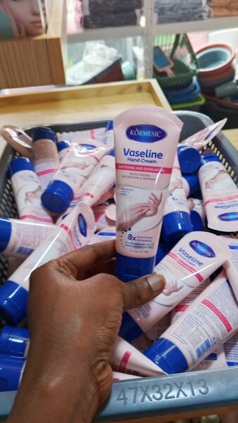 Crème mains hydratante Vasaline