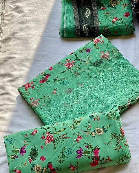 Ladies suit