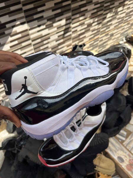 Baskets élégantes sport