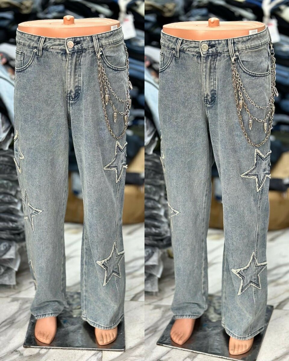 Jeans unisex avec motifs modernes
