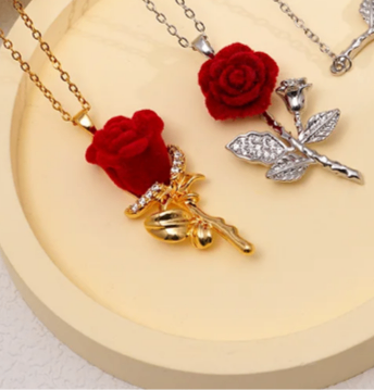 Collier Rose Éternelle Élégant