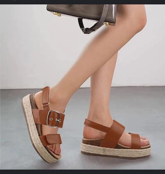 Sandales en cuir avec support