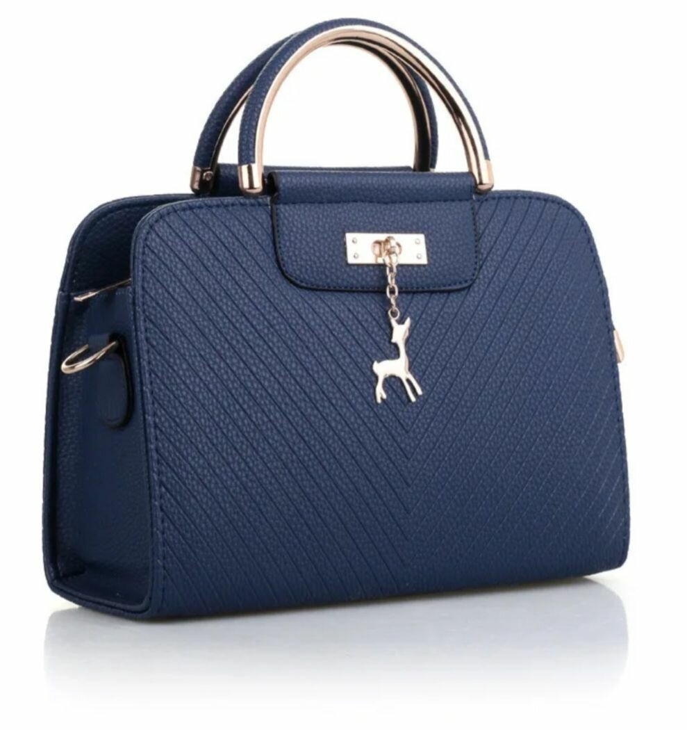 Sac à main élégant avec pendentif