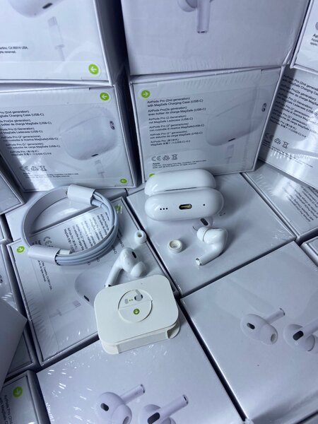 AirPods Pro 2 apple verified Type c charging