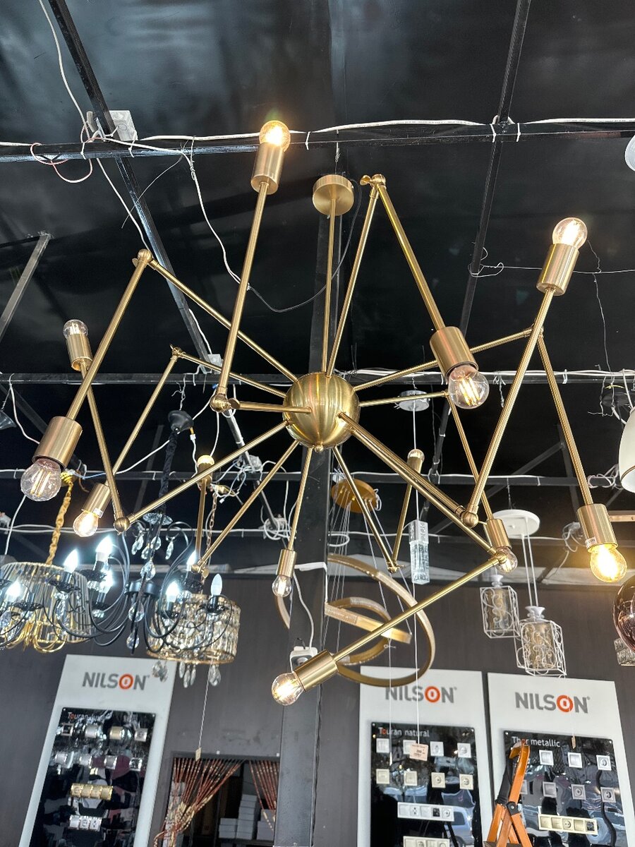 Люстра паук