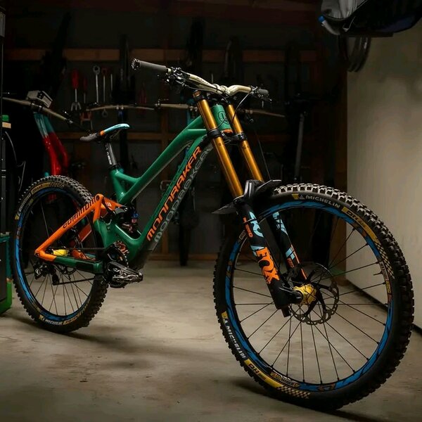 VTT tout suspendu neuf