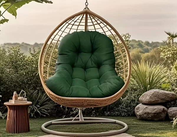 Fauteuil suspendu en rotin