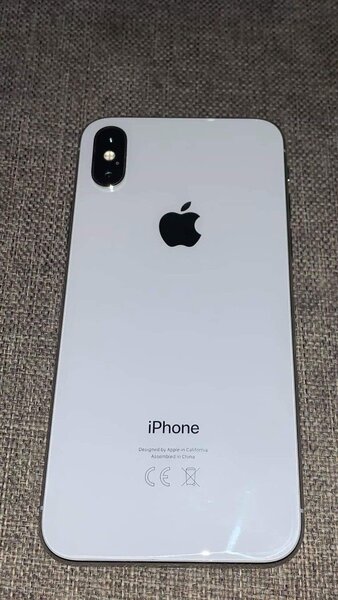 iPhone X reconditionné argent