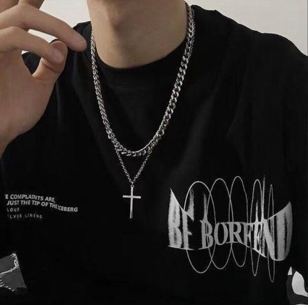 Collier Chaîne avec Croix