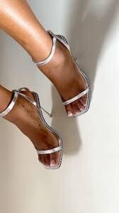 Pretty heel