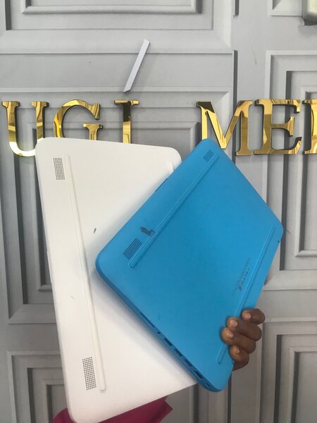 Hp Stream 14 intel Celeron 32/4gb