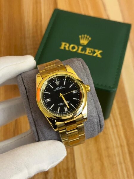 Montre Rolex Dorée