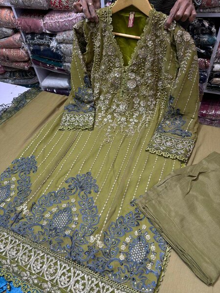 Ladies suit