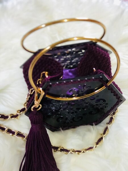 Perola crochet purses