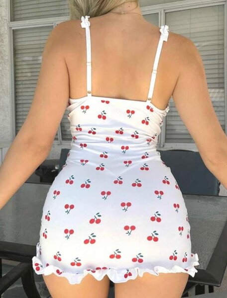 Robe d'été à imprimé cerises