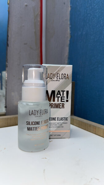 Lady Flora Primer Matifiant