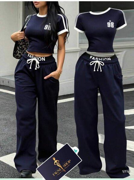 Ensemble de sport femme élégant