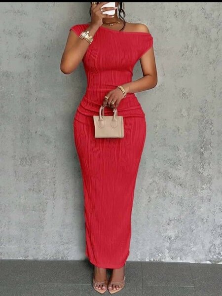 Robe Longue Épaule Nue