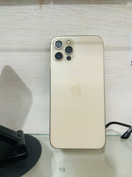 12pro 128giga avec message