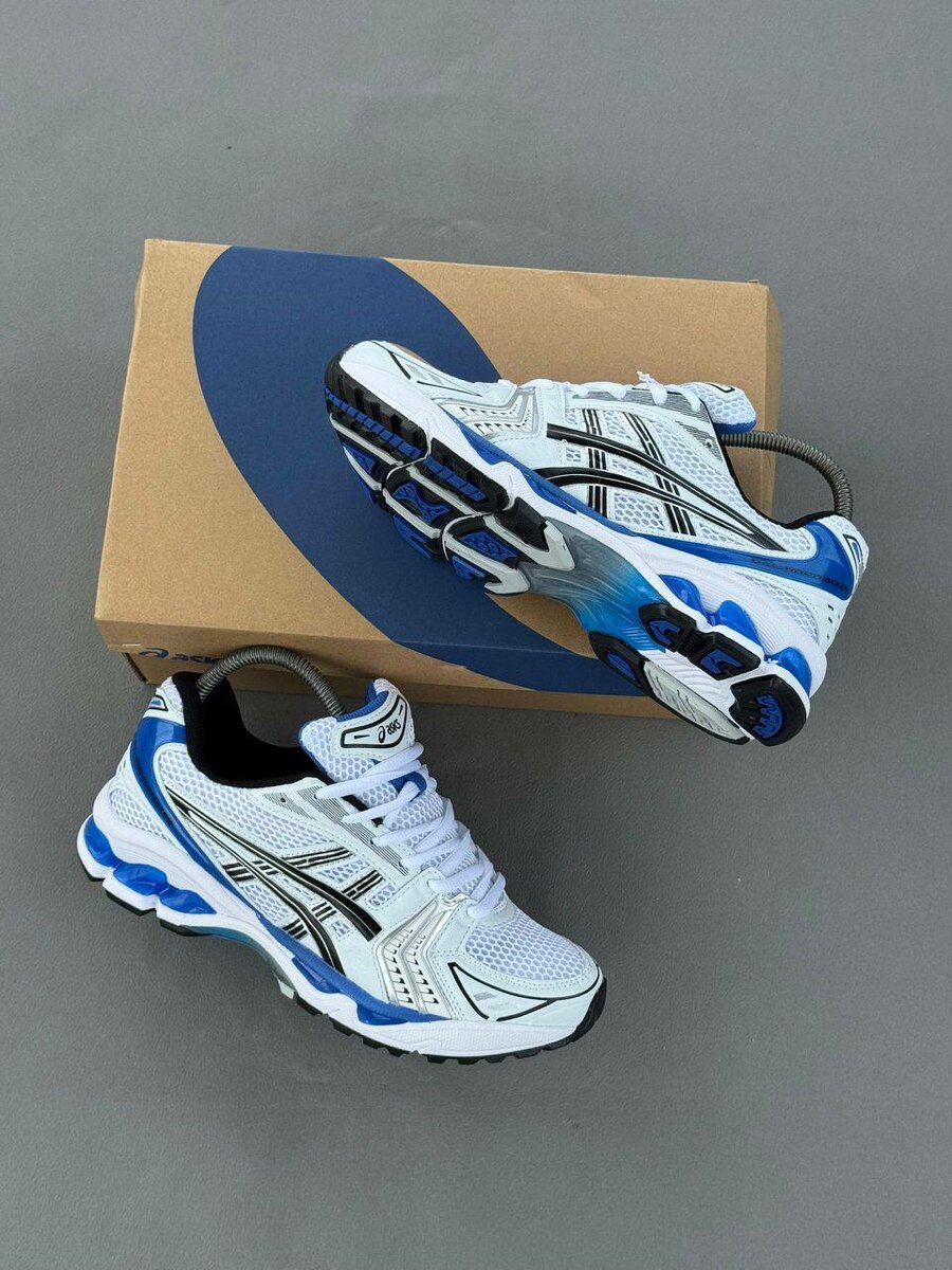 Chaussures  Acis  Kayano