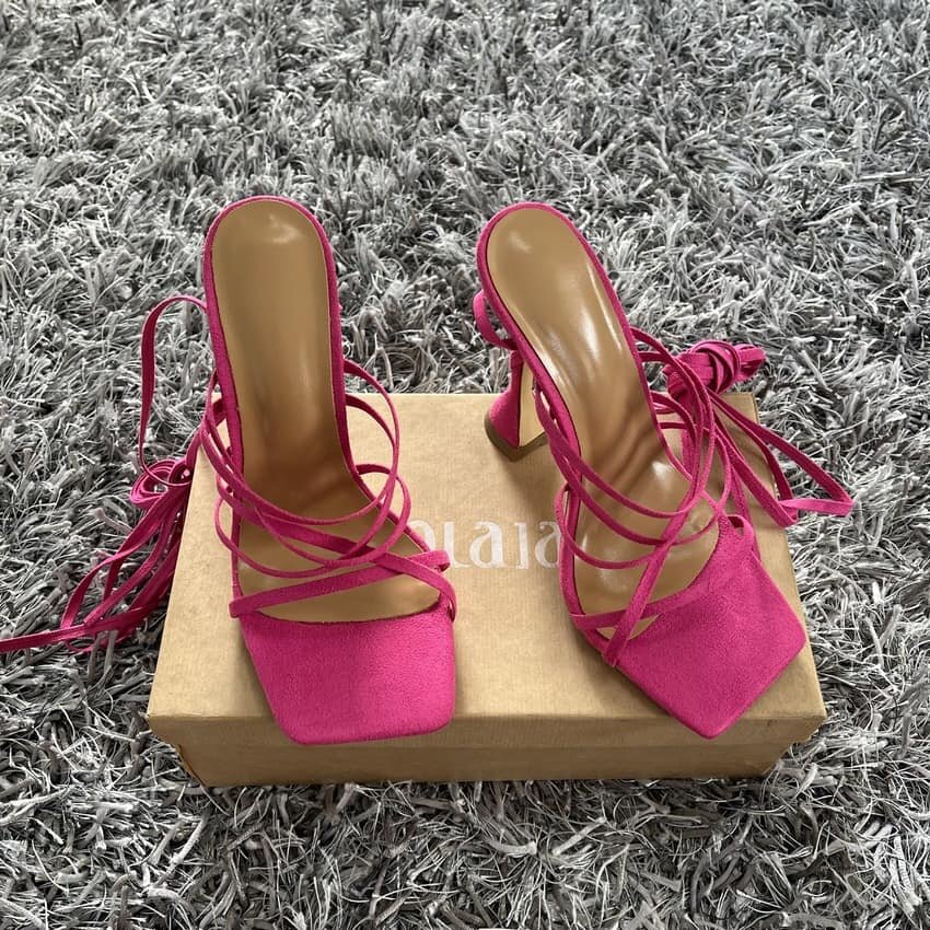 Beautiful, high-quality and comfortable women's sandals with heels