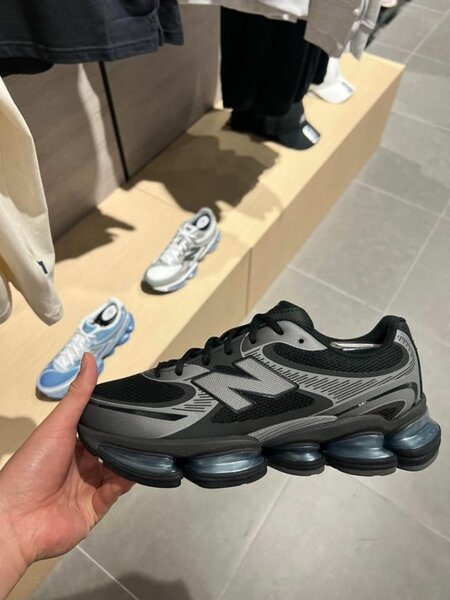 New balance 2000