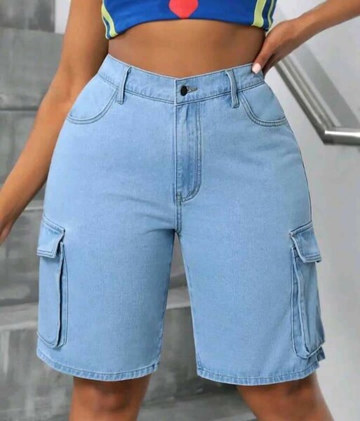 Shorts cargo en jean pour femme