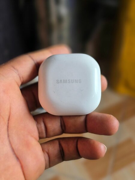 Samsung Galaxy Buds 2