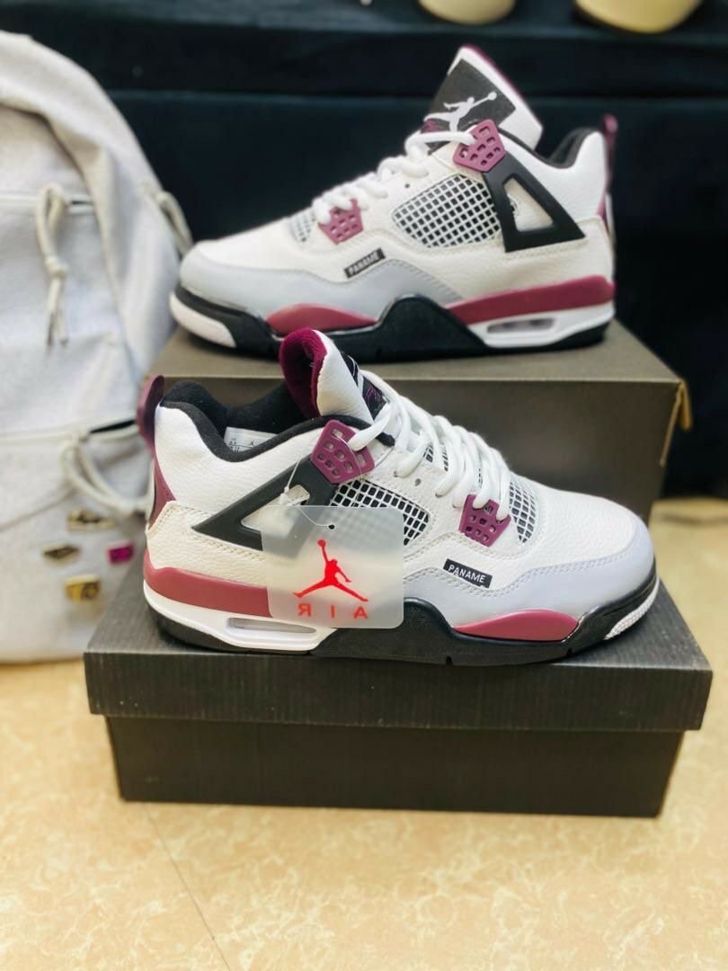 Jordan 4