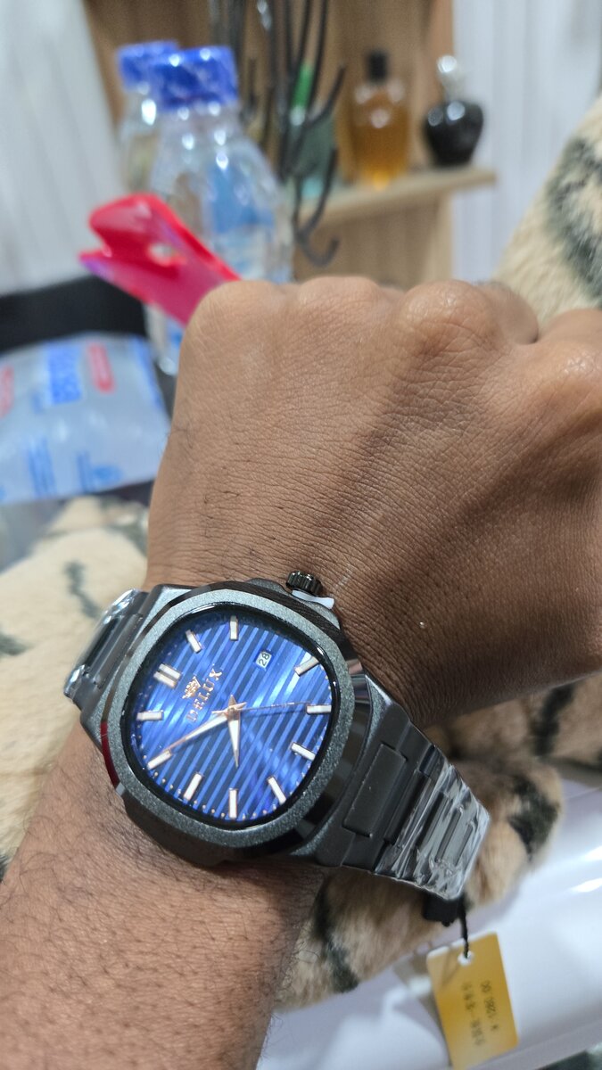 Montres Élégantes Hommes