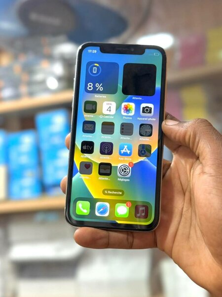 iPhone X 64Go Argent