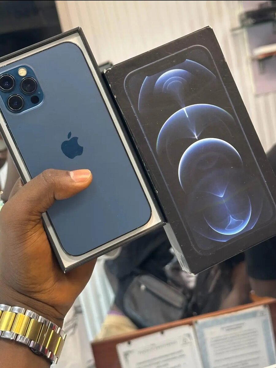 iPhone 12 Pro Max 128GB Bleu