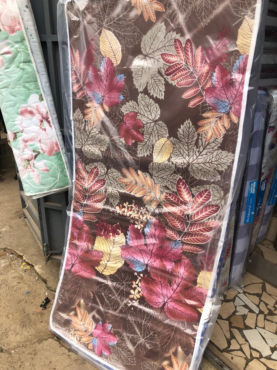 Matelas une place épaisseur 8