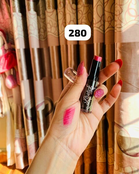 Lipstick for lips