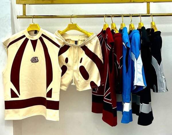 Ensemble survêtement sportswear