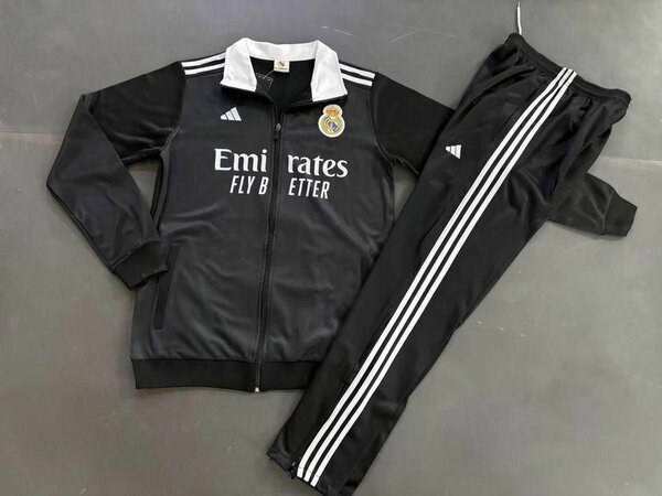 Ensemble survêtement Real Madrid