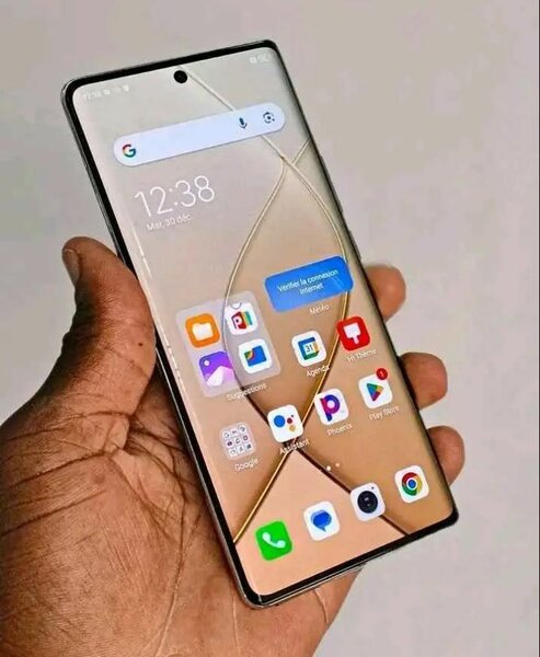 Smartphone Tecno moderne