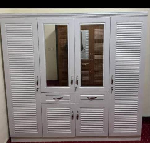 Armoire Importe