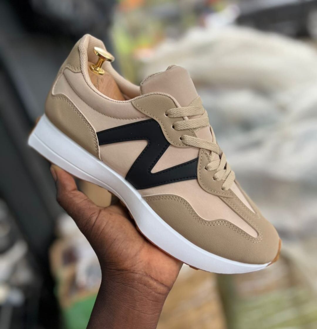 Chaussures de sport modernes