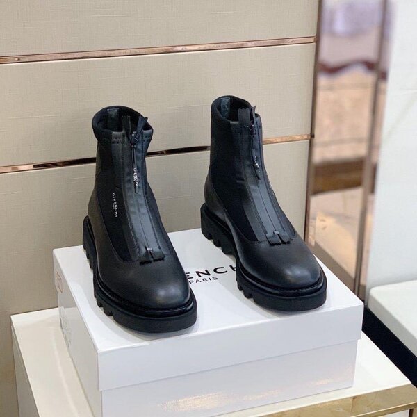 Boots Givenchy